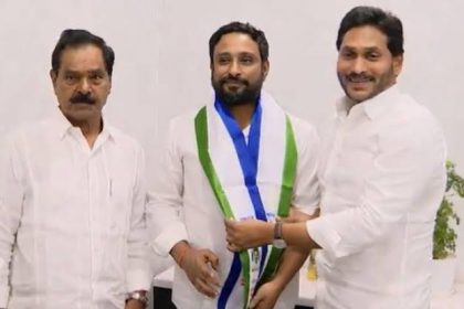 Ambati Rayudu quits YSRCP : अंबाती रायुडूची ‘गुगली’;