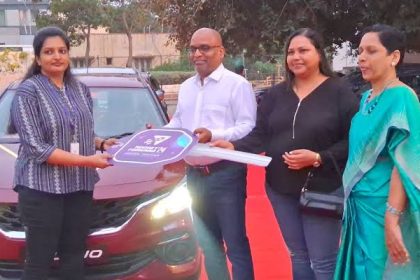 IT firm Ideas2IT gifts cars to 50 employees : बॉस असावा तर असा…!