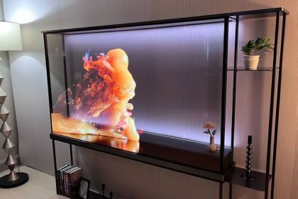 World’s First Wireless Transparent OLED TV