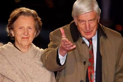 Former Dutch PM and wife die