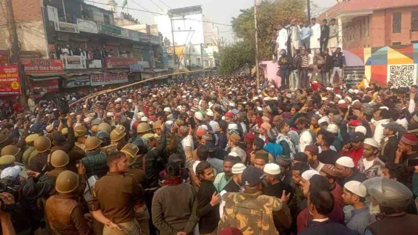 बरेलीत मोठा गोंधळ अन् दगडफेक; तौकीर रझांच्या आव्हानानंतर हजारो समर्थक रस्त्यावर…